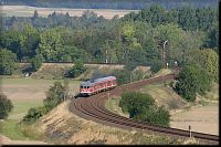 Ein kleines Stück weiter wird die Strecke in einer langgezogenen S-Kurve nach Langelsheim geführt. Noch mal kräftig aufdrehen musste der Lokführer auf dem Weg nach Goslar...